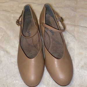 Capezio 1 1/2” Tan Character Shoes